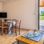La Valle Degli Ulivi Chalet